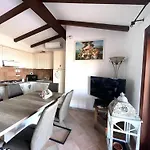 Villa La Dolce Vista & Private Hydro Pool