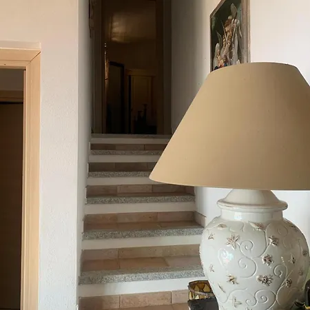 La Dolce Vista & Jacuzzi Villa