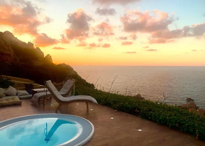 别墅 La Dolce Vista & Private Jacuzzi 帕拉迪索海岸